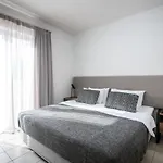 Meni & Hotel