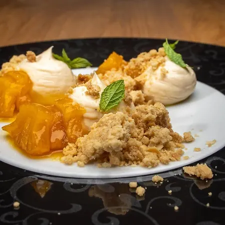 Ξενοδοχείο Meni & 4*