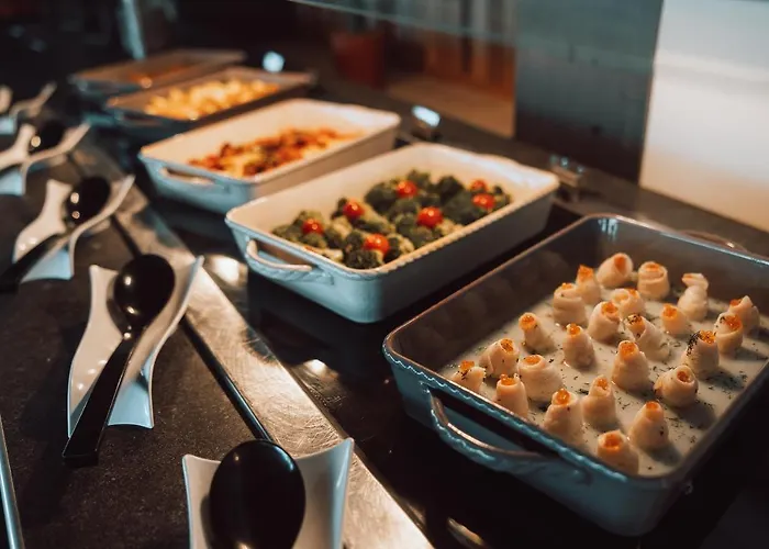 Meni & 4* Tigkaki (Kos)