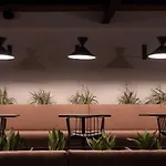 Hotel Meni & 4*