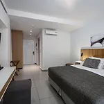 Meni & Hotel 4*