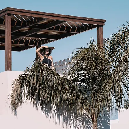 Meni & 호텔 Tigaki