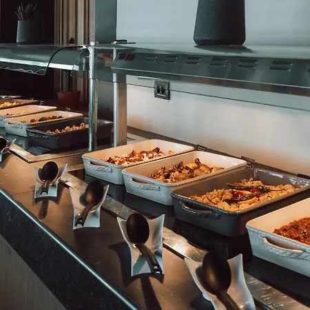 Meni & 호텔 Tigaki